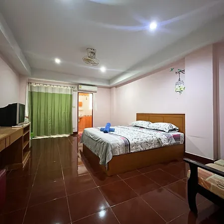 Pattara Mansion พัทยา โรงแรม 3*