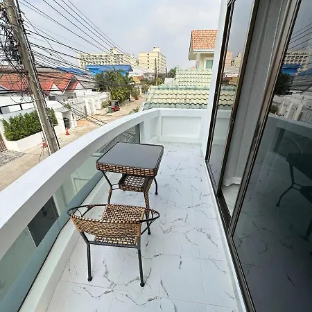 G Cozy Pool * Pattaya