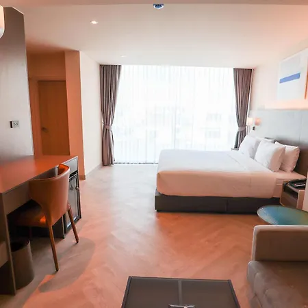 The One Cozy Living Hotel 4*