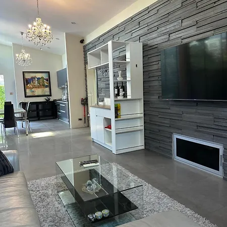 Chateau Del 2bedrooms Pattaya