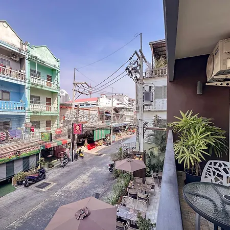 Nalanta Hotel 3*