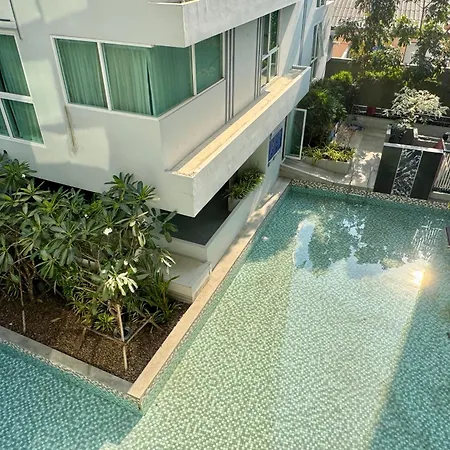 Apartment Elephant *