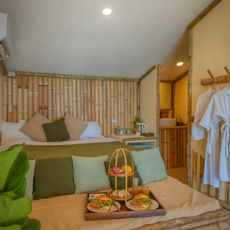 Bamboo Seaview Koh Larn Island With Hottub Terrace No2 Second Floor Apartment Pattaya
