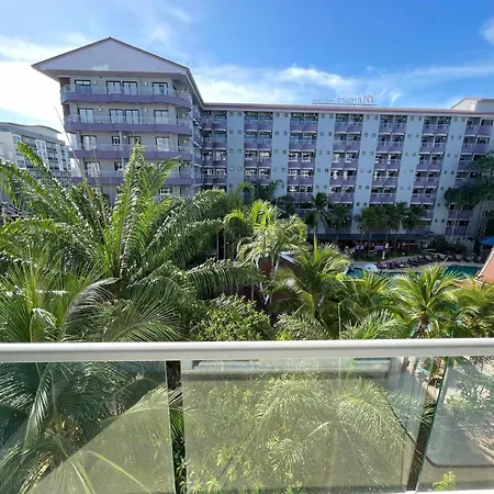 Apartment Grand Avenue By Cerno Pattaya