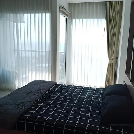 เวทย์​มนต์​กัญชาไทย​ จาก​ ฟาร์ม​สุรินทร์​ * Pattaya