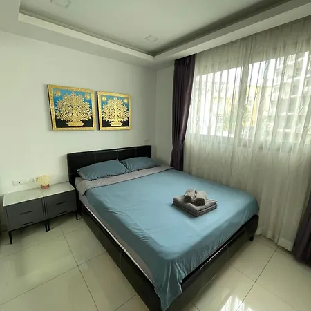 Arcadia Condo: Spacious 3-room With Entertainment & Amenities