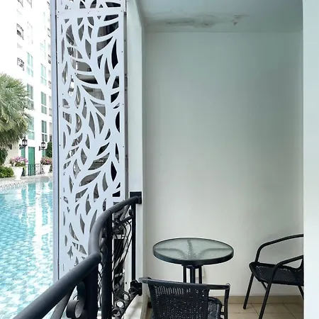 Olympus Garden, Pool Access Apartment