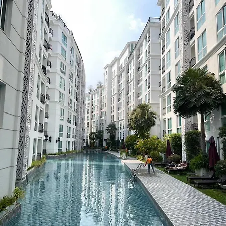 Olympus Garden, Pool Access Apartment