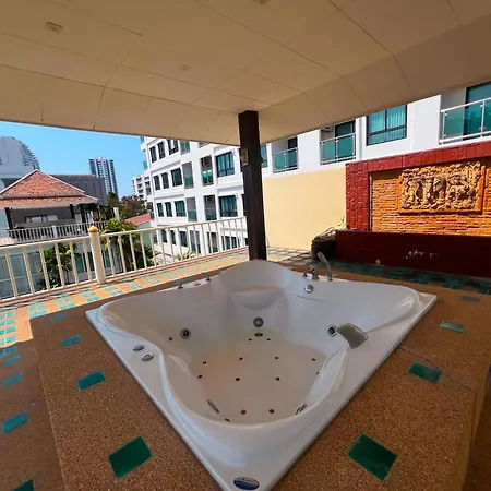 Baan Chai Hadd Guest house