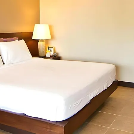 Resort Rose Bay 3*