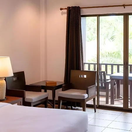 Resort Rose Bay 3*