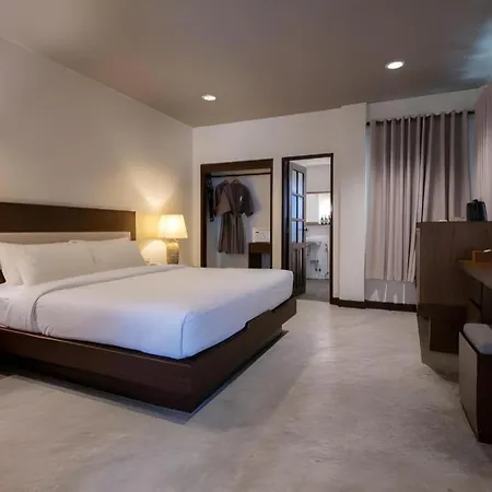 Rose Bay Resort 3*