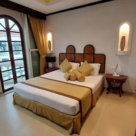 Poseidon Boutique Hotel 3*