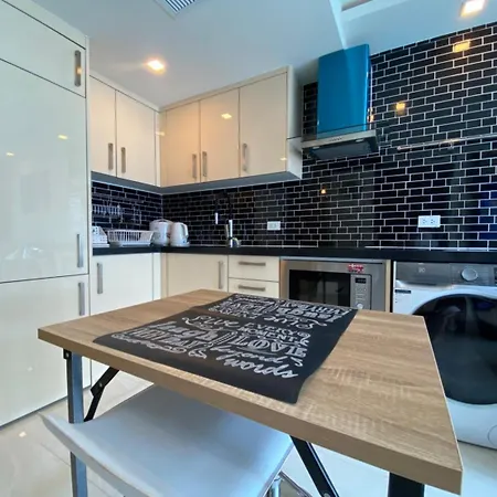 Grand Avenue X Monthstayz Thailand Pattaya