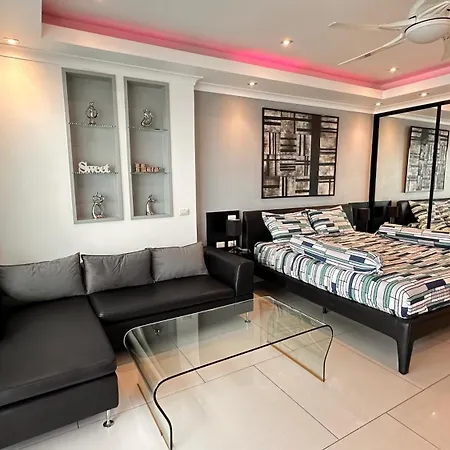 Apartment View Talay 7 Beachfront Pattaya