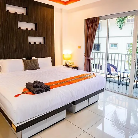 Bright With View Of Apartment *