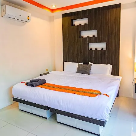 Bright With View Of Apartment *
