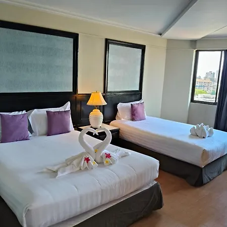 First Pacific Cirrus Hotel 4*
