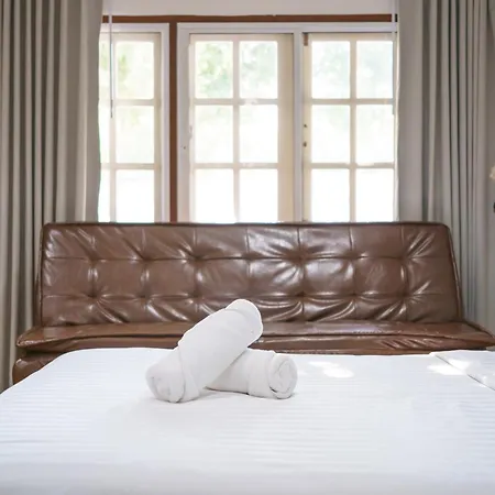 Cozy Gray Garden * Pattaya