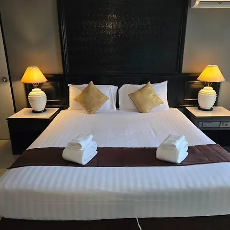 First Pacific Cirrus 4* Pattaya