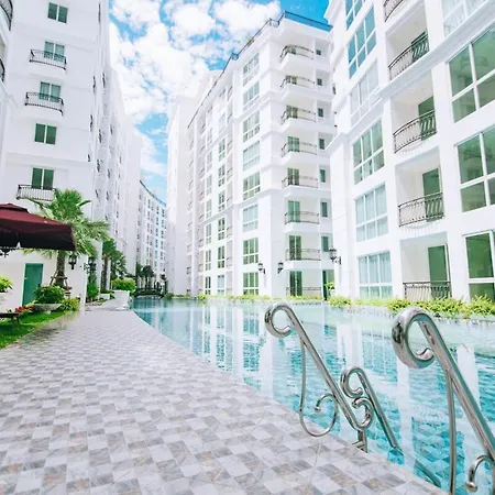 Bright Corner Apartment, Location Apartment Pattaya