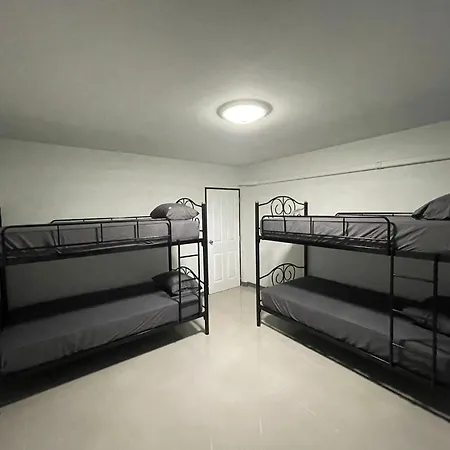 Hostel Aso Garden Pattaya