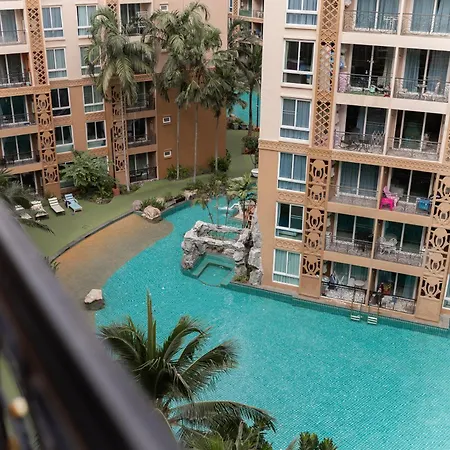 อพาร์ทเม้น Atlantis Pattaya