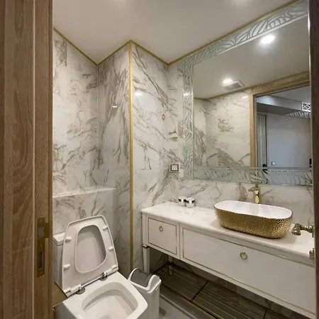 Jomtien Condotel Apartment