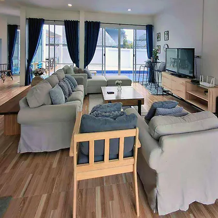 Villa 3 Bed Private Pool South Pattaya