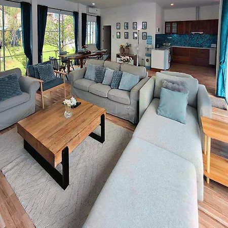 Villa 3 Bed Private Pool South