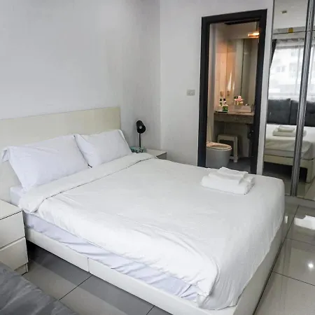 Siam Elegance Cosy Bedroom *