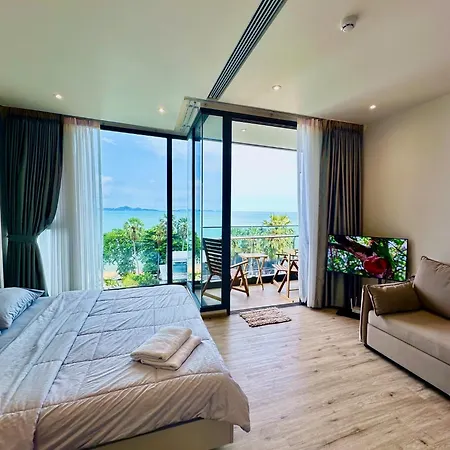 Apartment Arom Wongamat Luxury Boutique Beachfront In North Pattaya, 702 *