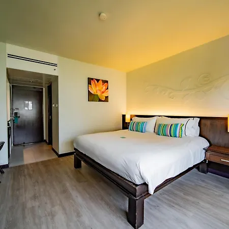 The Bayview Resort 4*