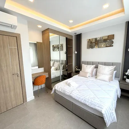 Zensiri Stylish Brand New Pool Villa *