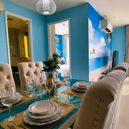 Grande Carribean Apartment *