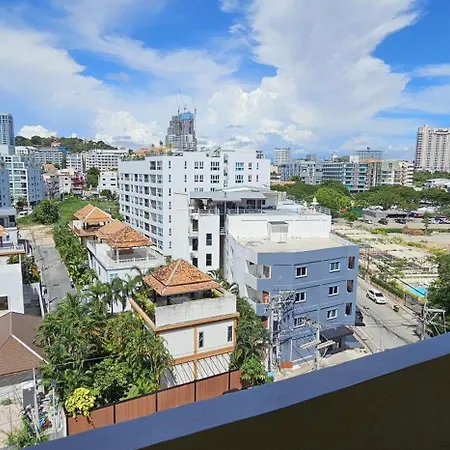 Thepthip Mansion Pattaya