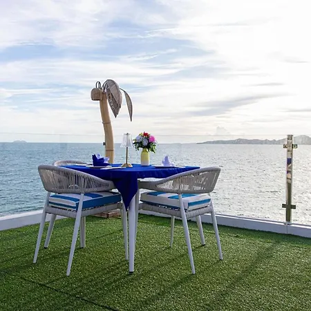 Sea View อพาร์ทเม้น *
