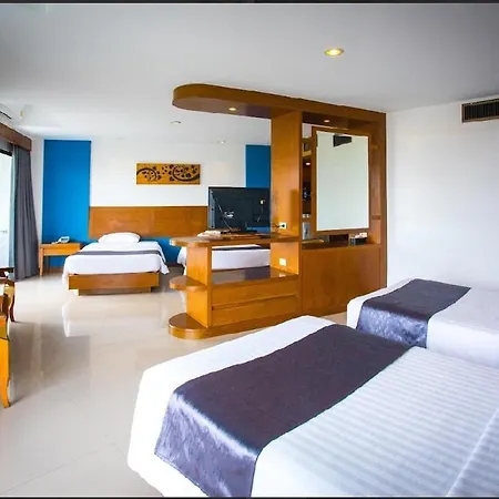 Royal Palace 3*