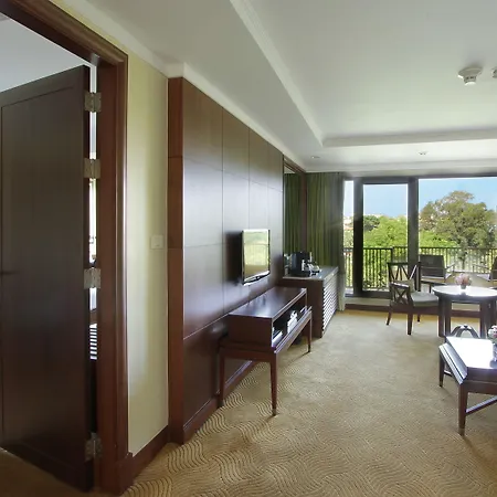 Dusit Thani Resort Pattaya
