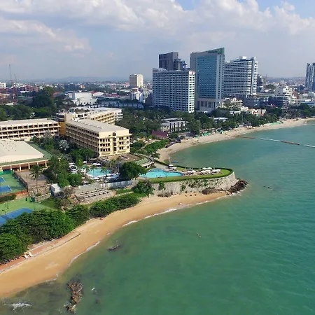 Dusit Thani