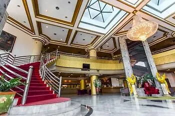 Hotel First Pacific Cirrus 4*