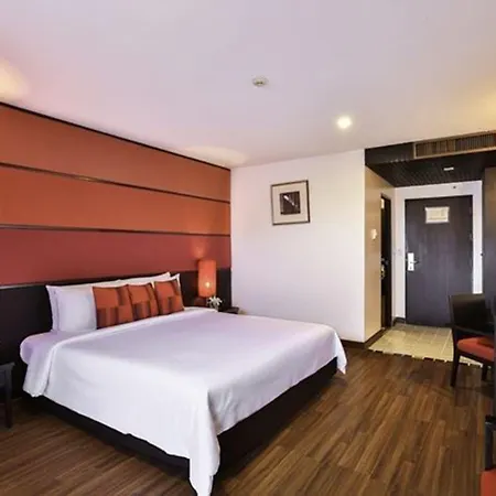 Sunbeam Hotel 4*