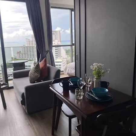 Apartment Sea View High Floor - Breathtaking Views Pattaya