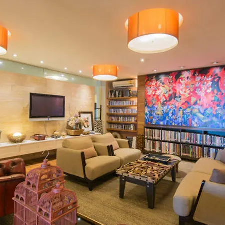 Hotel Baboona Beachfront Living Pattaya