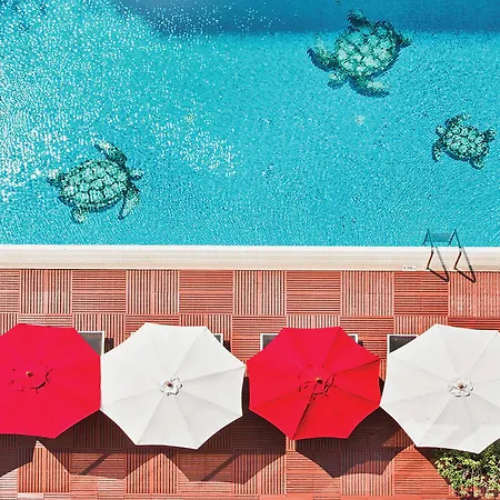 Ibis Hotel 3*
