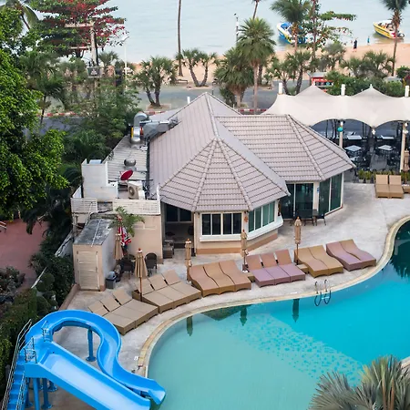 Hotel Discovery 4*