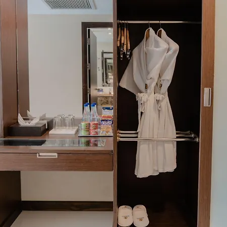 Intimate - Sha Extra Hotel 4*