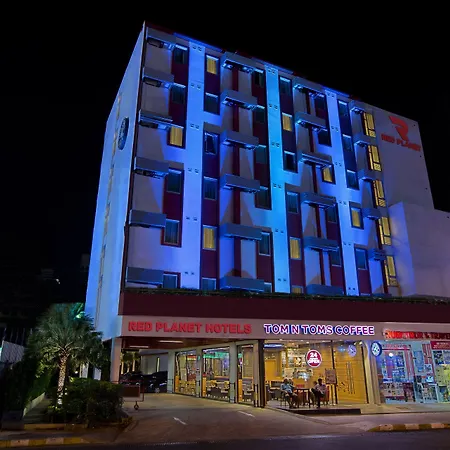 Easy Planet Hotel Pattaya