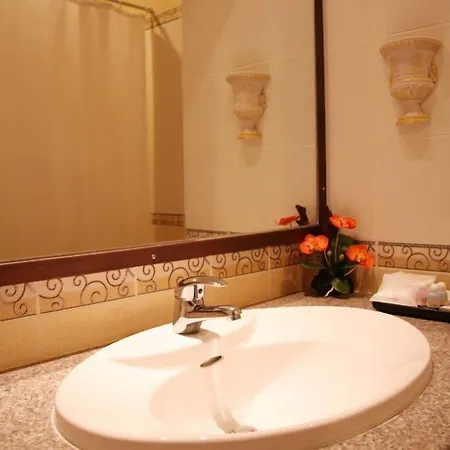Hotel Rita & 3*