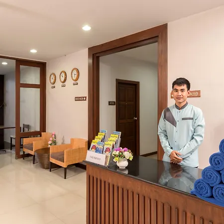 Holiday 4* Pattaya